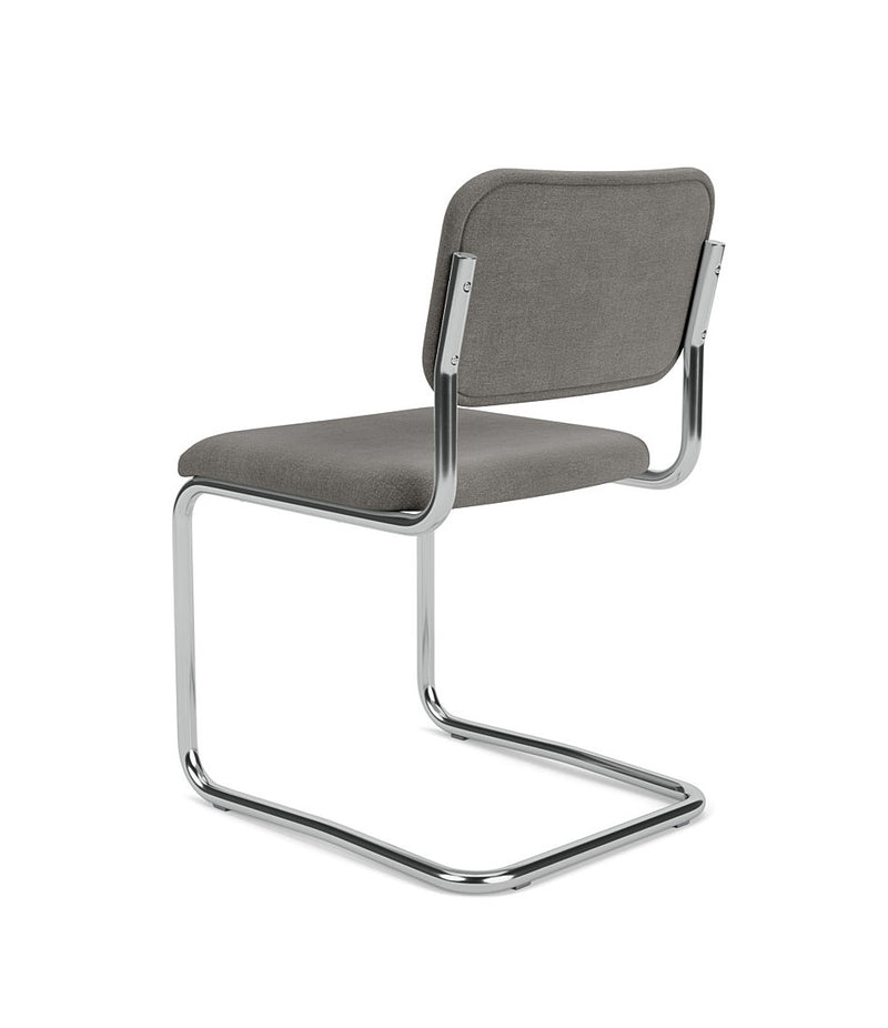 Cesca 椅子 - 无扶手，带软垫座椅和靠背