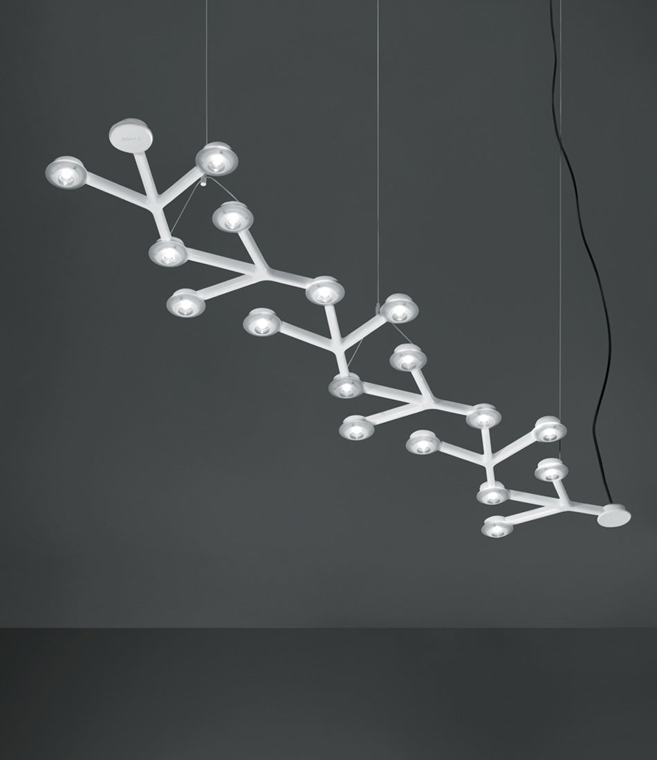 Artemide Led Net Line 125 suspension lamp with multipoint lighting nodes.