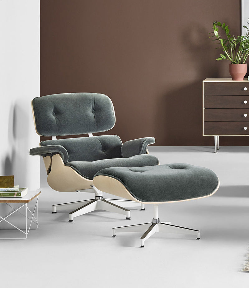 Eames® Lounge 马海毛椅和脚凳 - 经典尺寸
