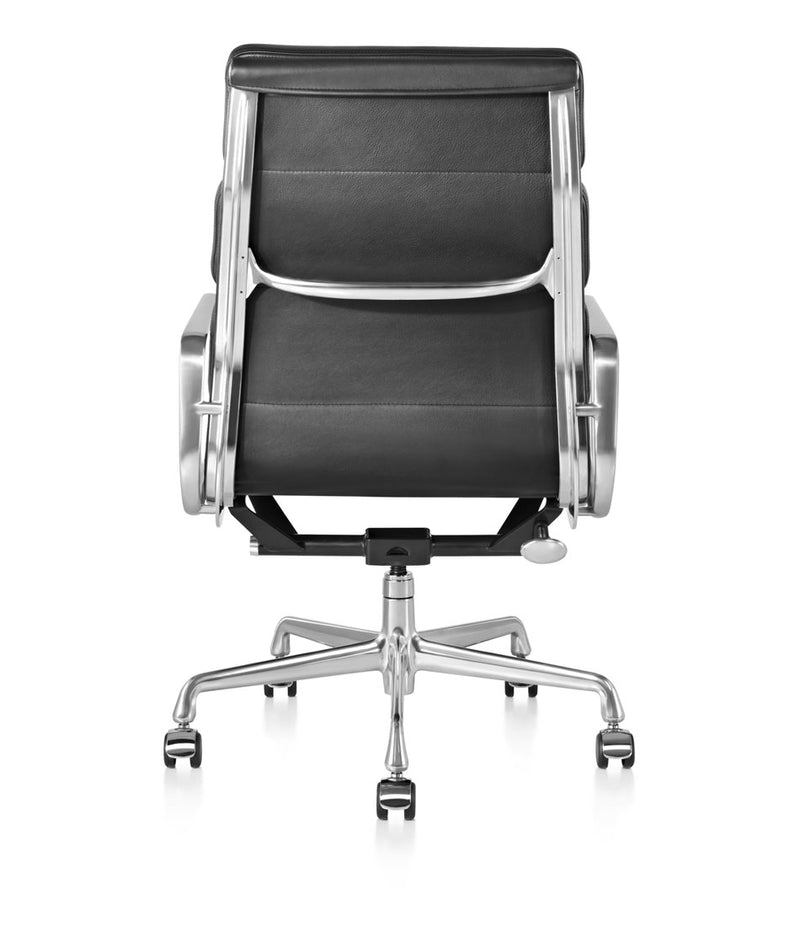Eames® 软垫行政椅
