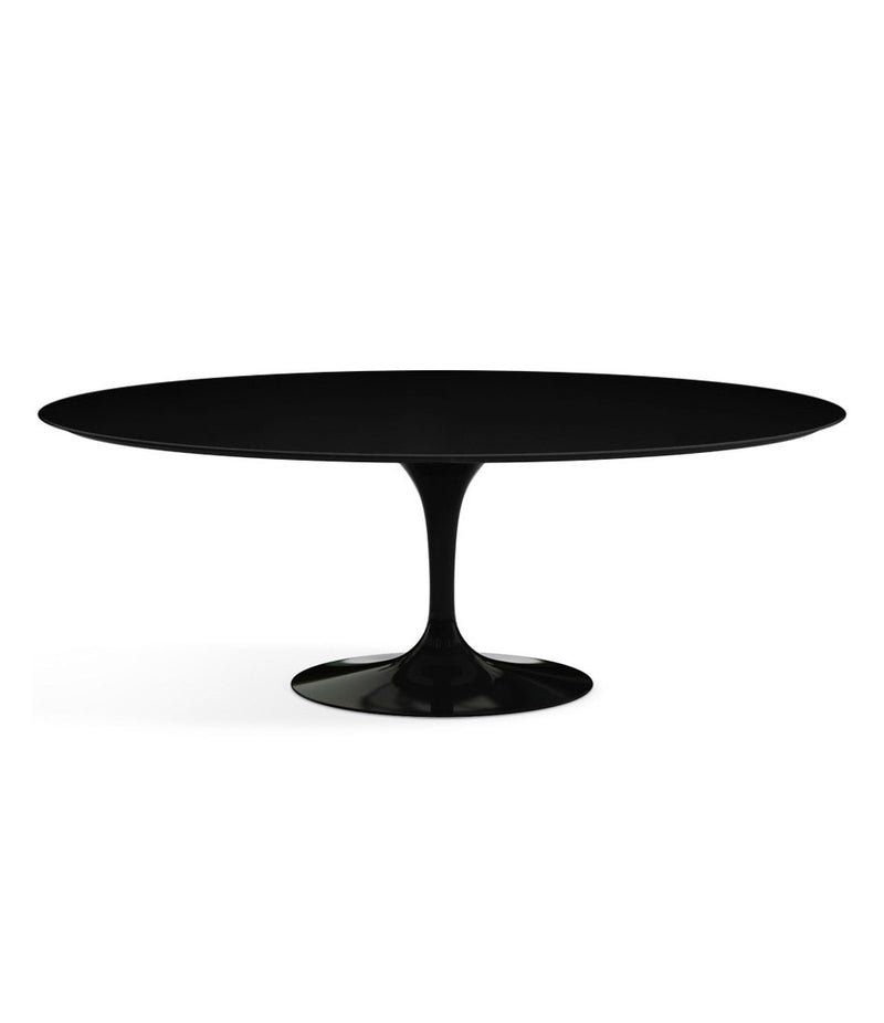 Saarinen 椭圆形餐桌 - 黑色层压板/黑色底座 72" - 96"